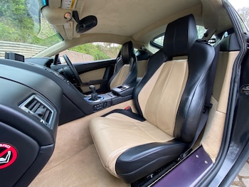 Used Aston Martin Vantage 2009 for sale - 78814857: Photo