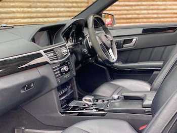 Used Mercedes-Benz E Class 2013 for sale - 78814811: Photo
