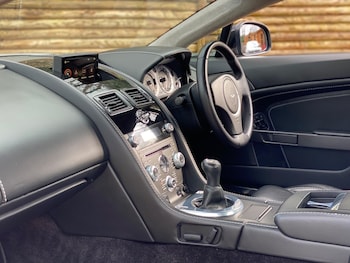 Used Aston Martin Vantage 2012 for sale - 78814883: Photo
