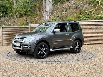 Used Mitsubishi Shogun 2017 for sale - 79153846: Photo