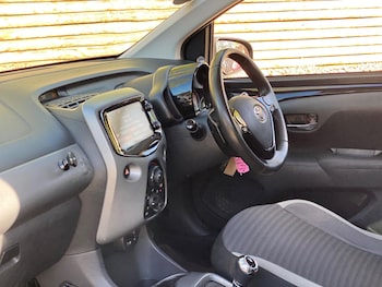 Used Toyota AYGO 2019 for sale - 78814871: Photo