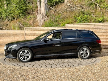Used Mercedes-Benz E Class 2015 for sale - 78814859: Photo