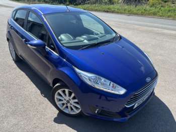 2016 (16) - 1.0 TITANIUM FREE ROAD TAX GREAT 1ST CAR BLUETOOTH CRUISE MP3/USB AIR CON A 5-Door