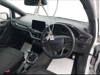Used Ford Fiesta 2018 for sale - 75396592: Photo