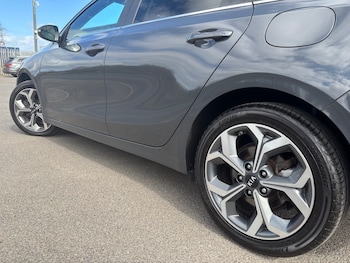 Used Kia Ceed 2019 for sale - 77829968: Photo