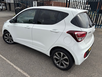 Used Hyundai i10 2019 for sale - 75530174: Photo