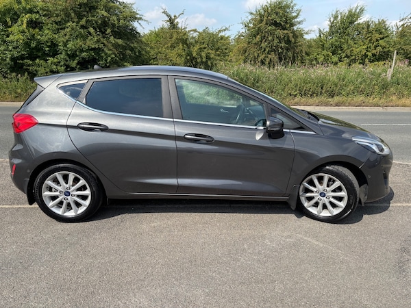 Used Ford Fiesta 2018 for sale - 75063893: Photo 25