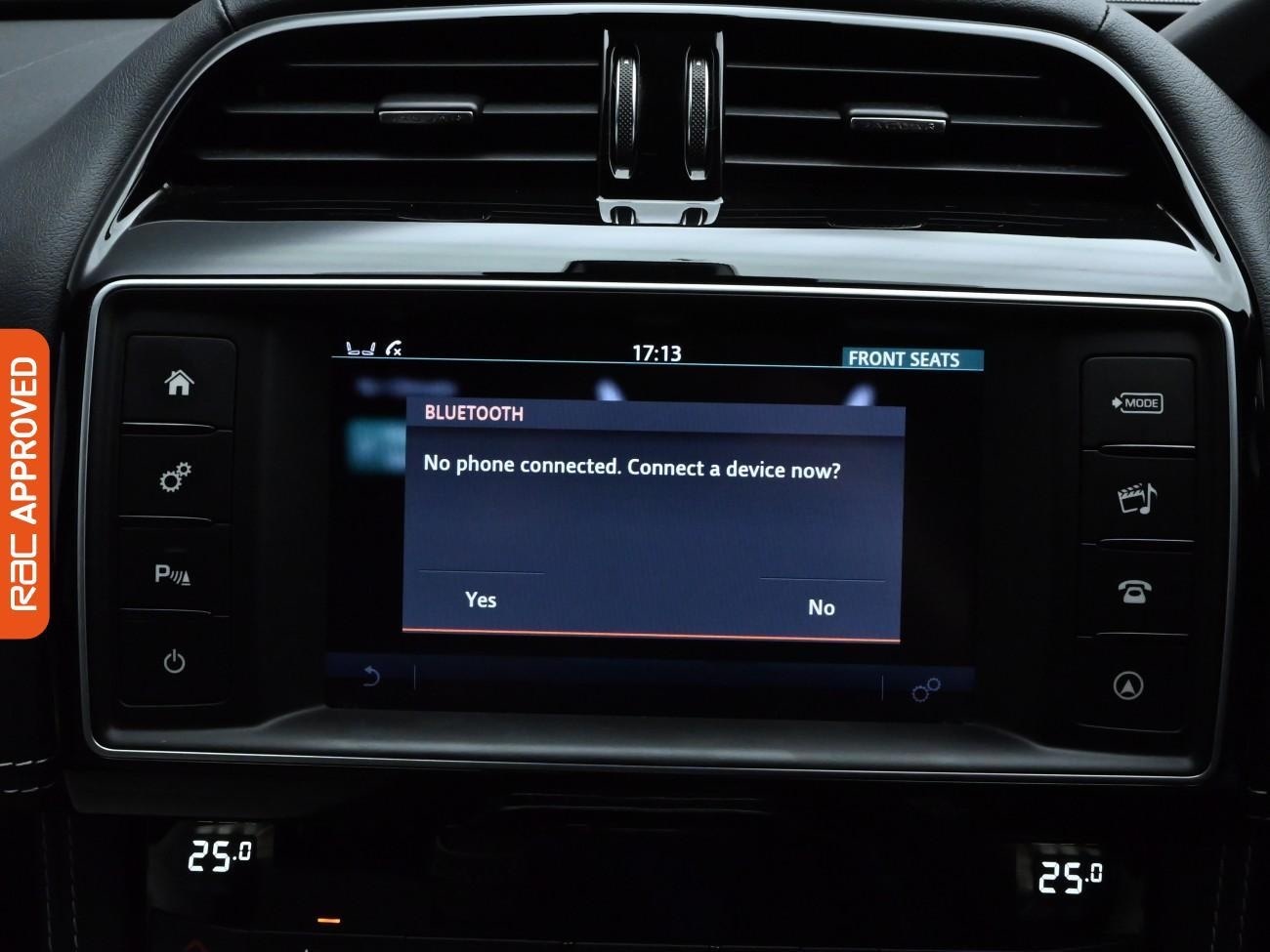 Used Jaguar F-Pace 2016 for sale - 77123926: Photo 15