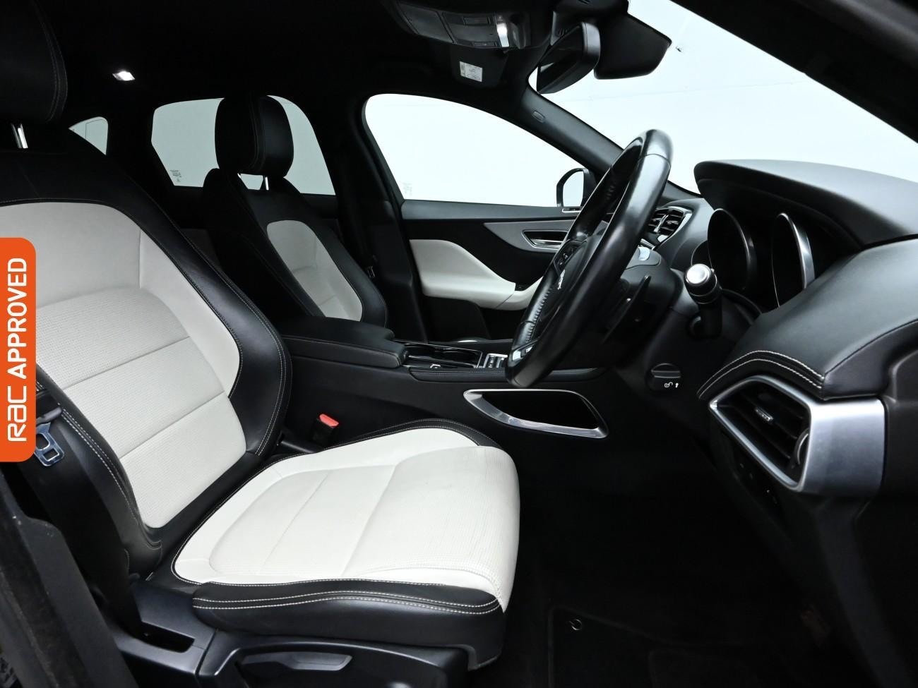 Used Jaguar F-Pace 2016 for sale - 77123926: Photo 17