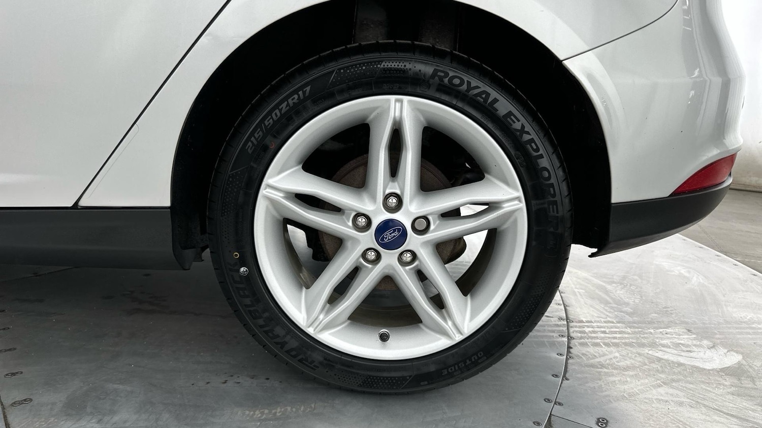 Used Ford Focus 2017 for sale - 77113088: Photo 17