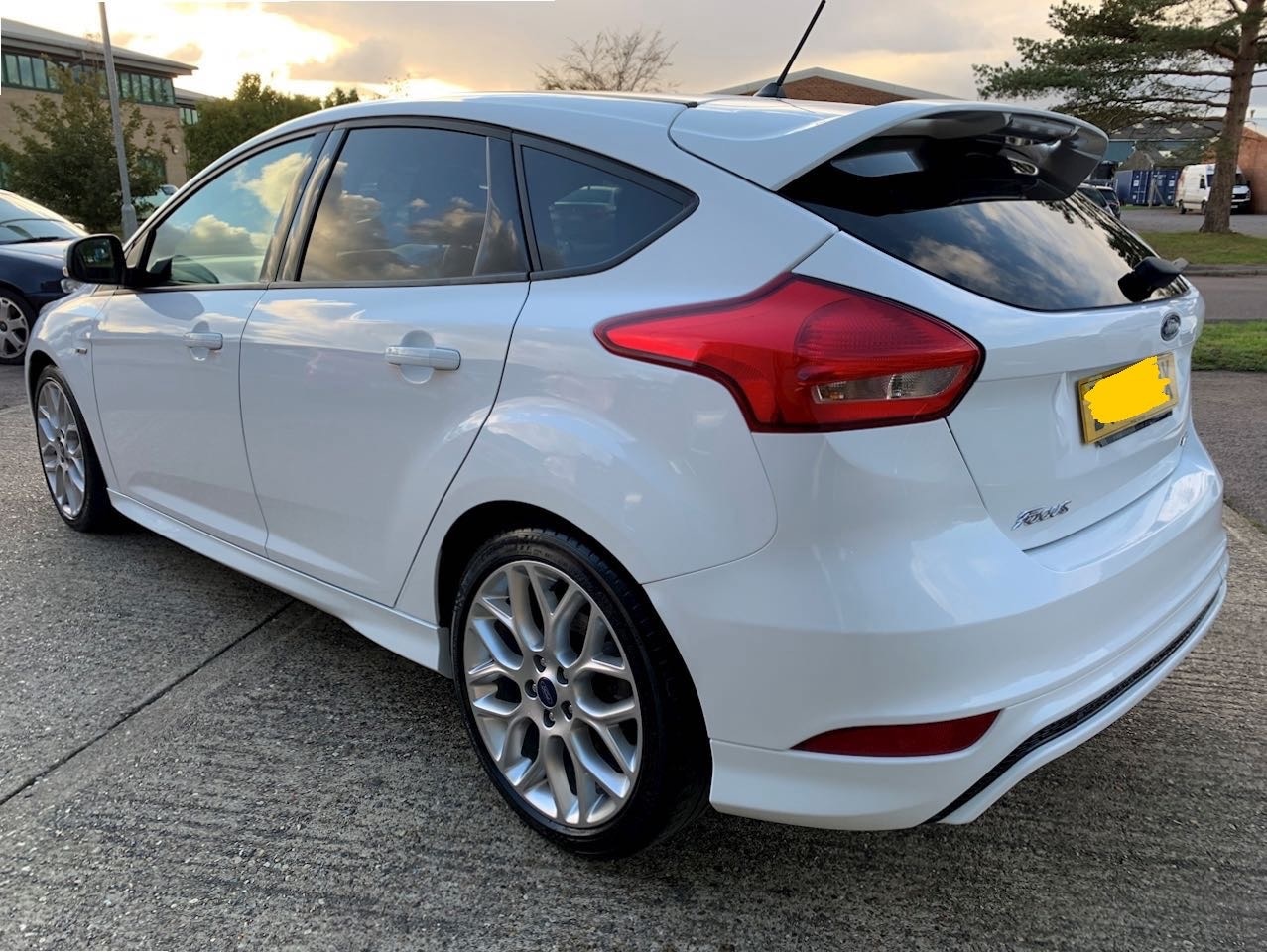 Used Ford Focus 2017 for sale - 77125783: Photo 2