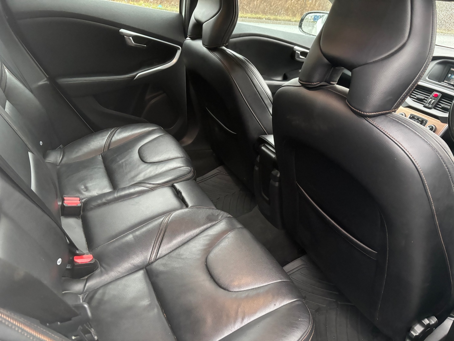 Used Volvo V40 2014 for sale - 77310502: Photo 14