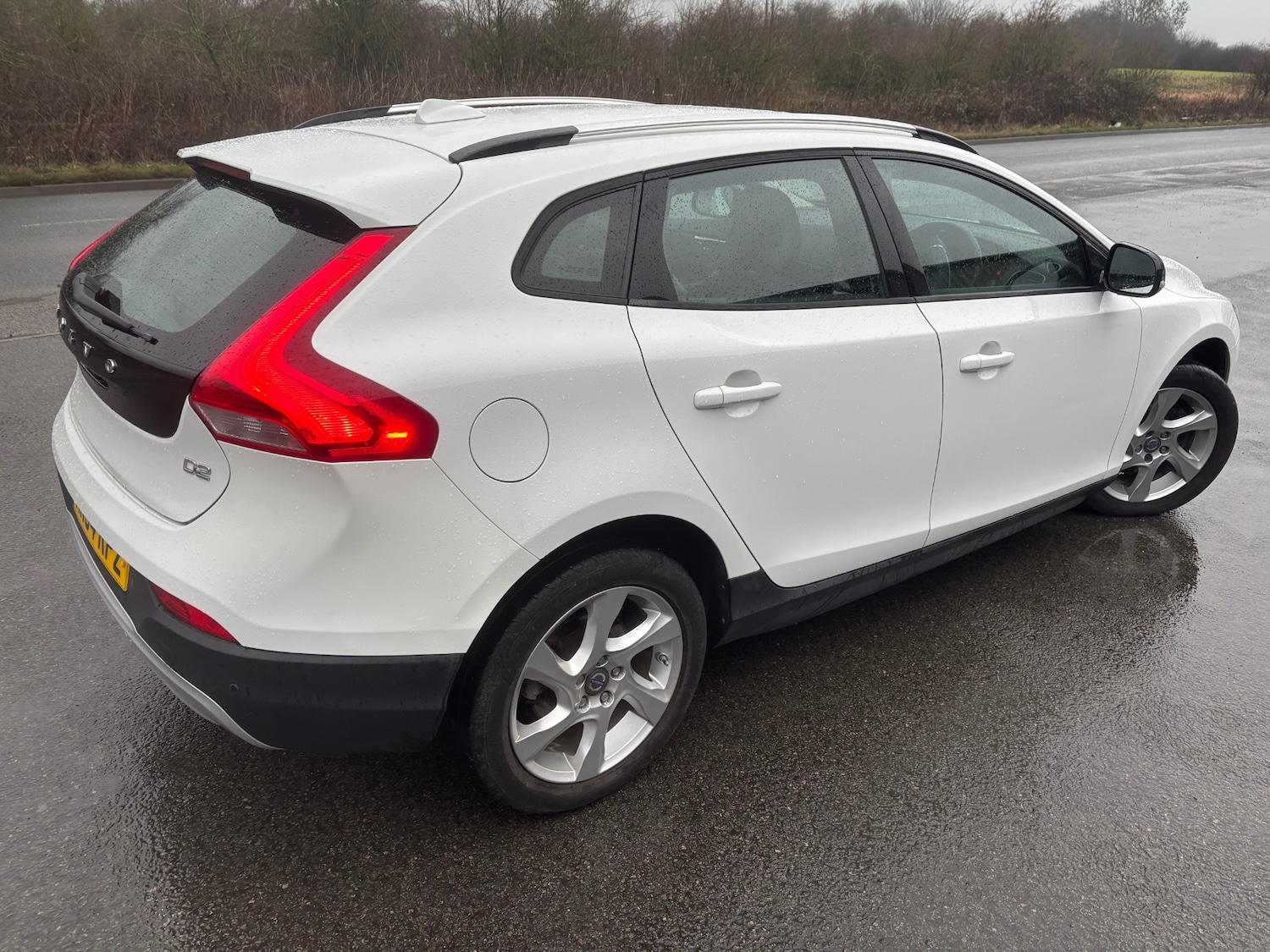 Used Volvo V40 2014 for sale - 77310502: Photo 18