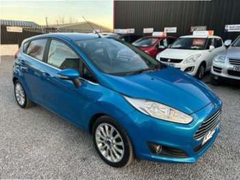 2015 (65) - 1.0 TITANIUM NEW TIMING BELT FREE ROAD TAX GREAT 1ST CAR BLUETOOTH CRUISE 5 5-Door