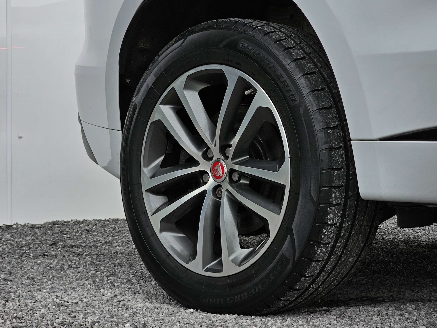 Used Jaguar F-Pace 2017 for sale - 76864088: Photo 21