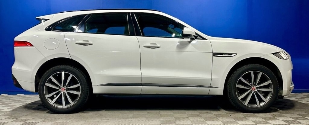 Used Jaguar F-Pace 2017 for sale - 76864088: Photo 7
