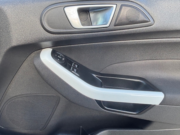 Used Ford Fiesta 2016 for sale - 75993101: Photo 21