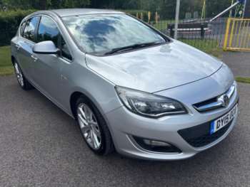 2015 - 1.4 i Design 5-Door