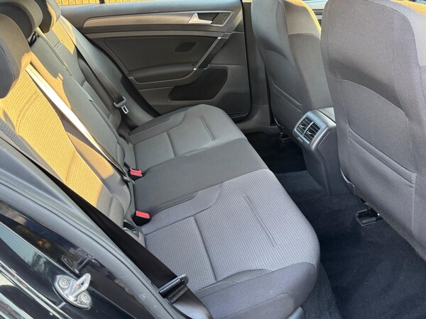Used Volkswagen Golf 2017 for sale - 76179349: Photo 19