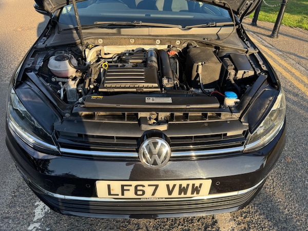 Used Volkswagen Golf 2017 for sale - 76179349: Photo 33