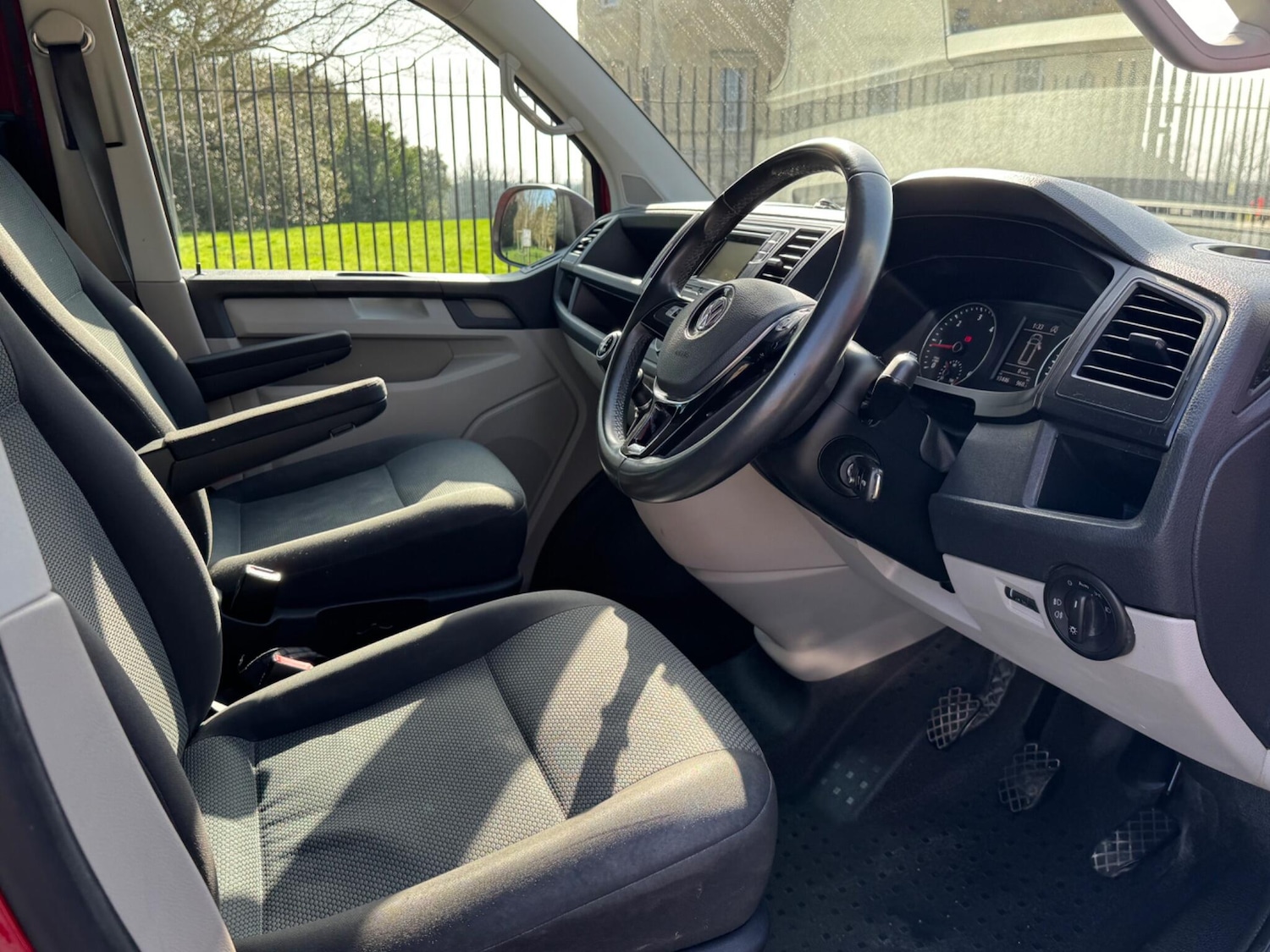 Used Volkswagen Transporter for sale - 77808760: Photo 22