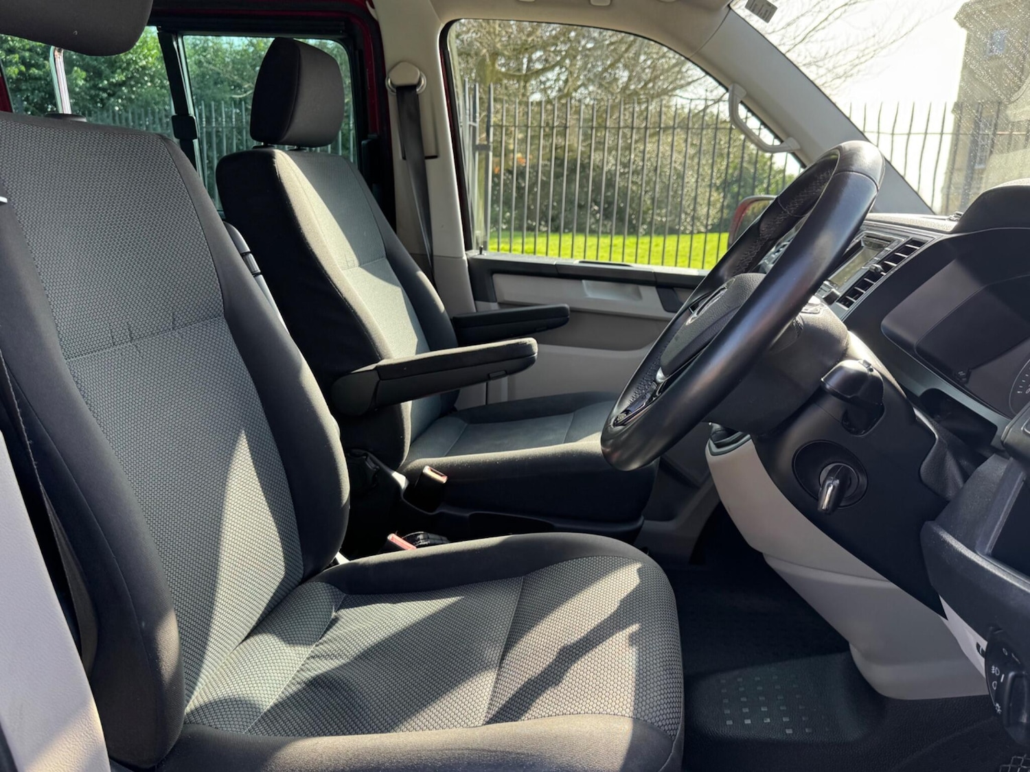 Used Volkswagen Transporter for sale - 77808760: Photo 23