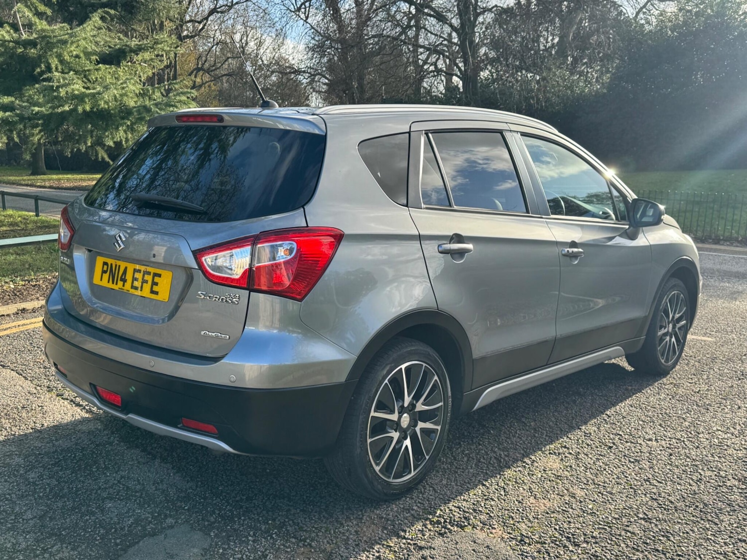 Used Suzuki SX4 S-Cross 2014 for sale - 76953045: Photo 6