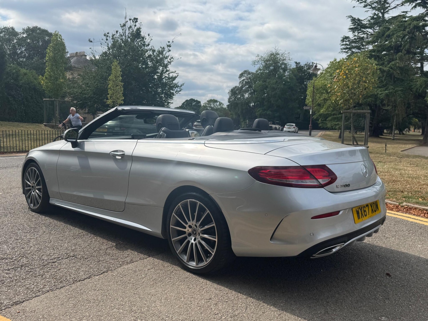 Used Mercedes-Benz C Class 2017 for sale - 76952659: Photo 5