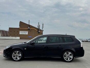 Used Saab 9-3 2011 for sale - 78528084: Photo