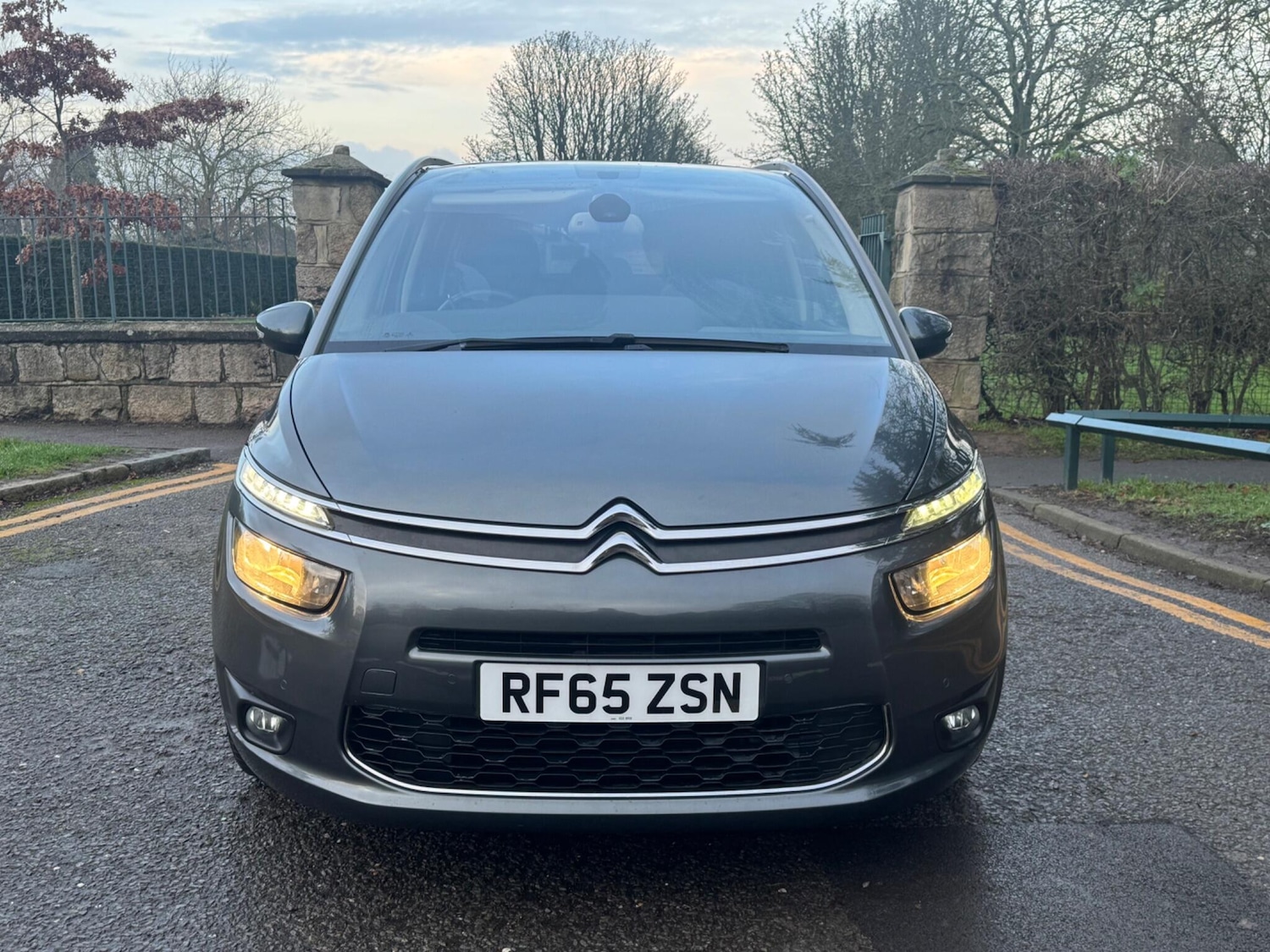 Used Citroen C4 Grand Picasso 2016 for sale - 77049837: Photo 2
