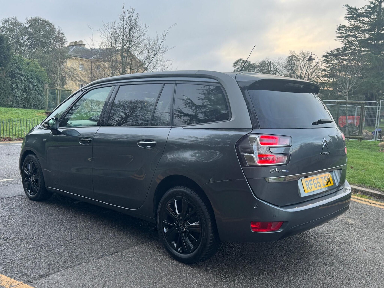 Used Citroen C4 Grand Picasso 2016 for sale - 77049837: Photo 5