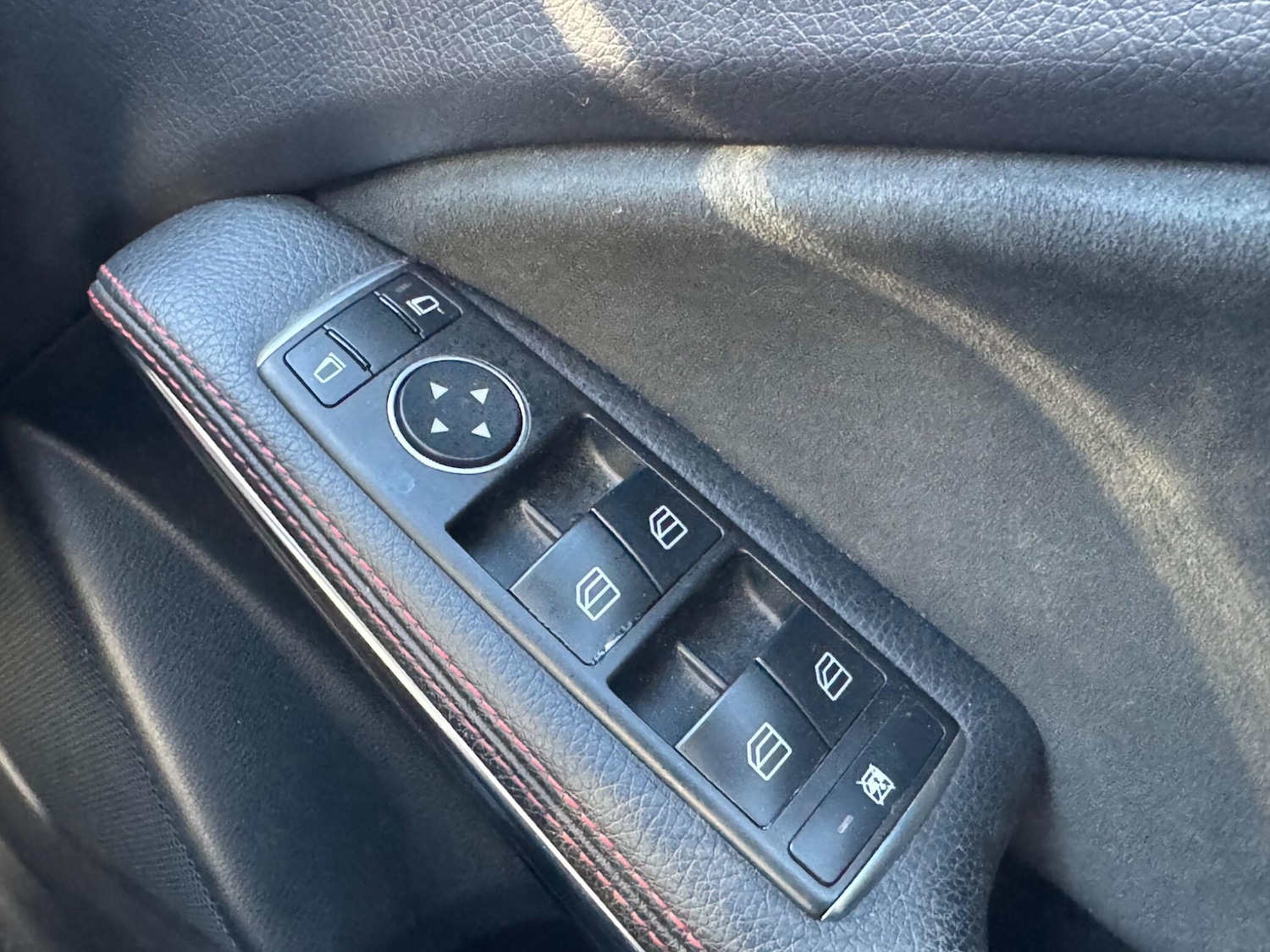 Used Mercedes-Benz A-Class 2017 for sale - 76865146: Photo 27