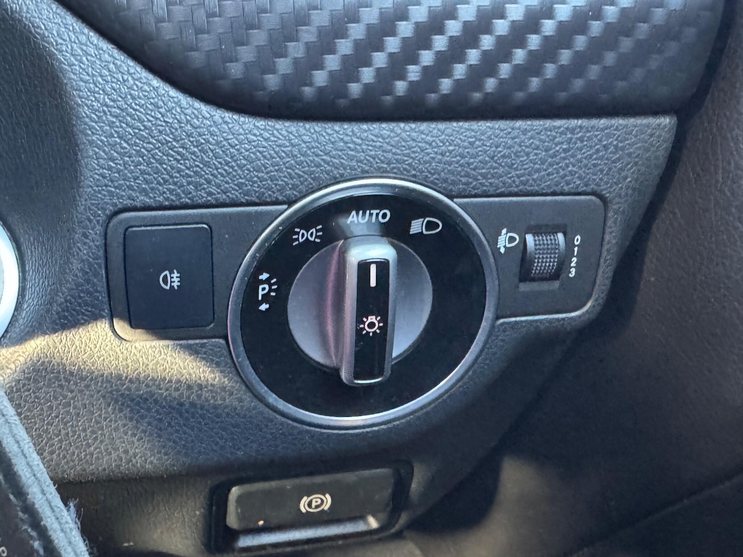 Used Mercedes-Benz A-Class 2017 for sale - 76865146: Photo 28