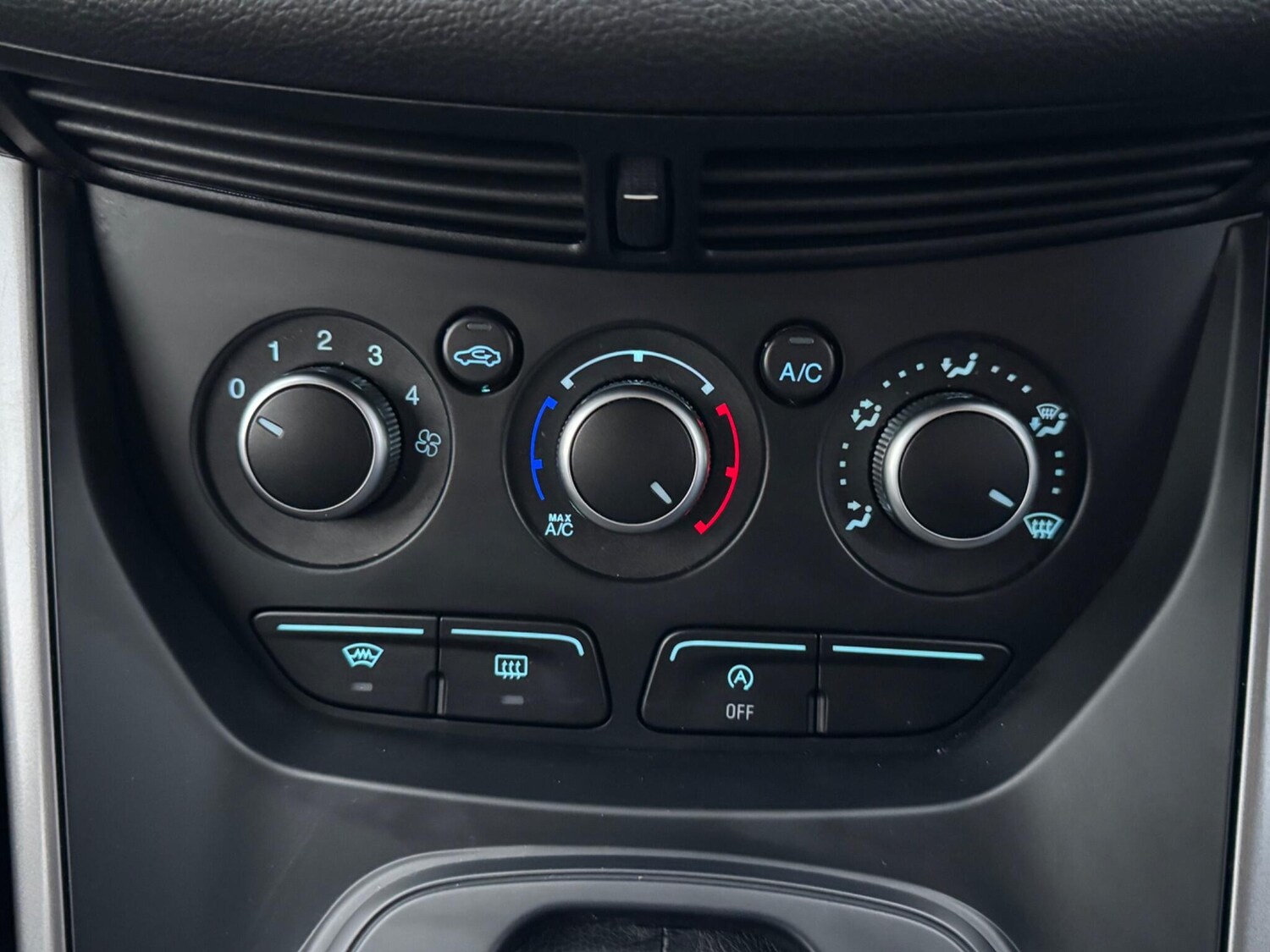 Used Ford Kuga 2016 for sale - 77939336: Photo 26