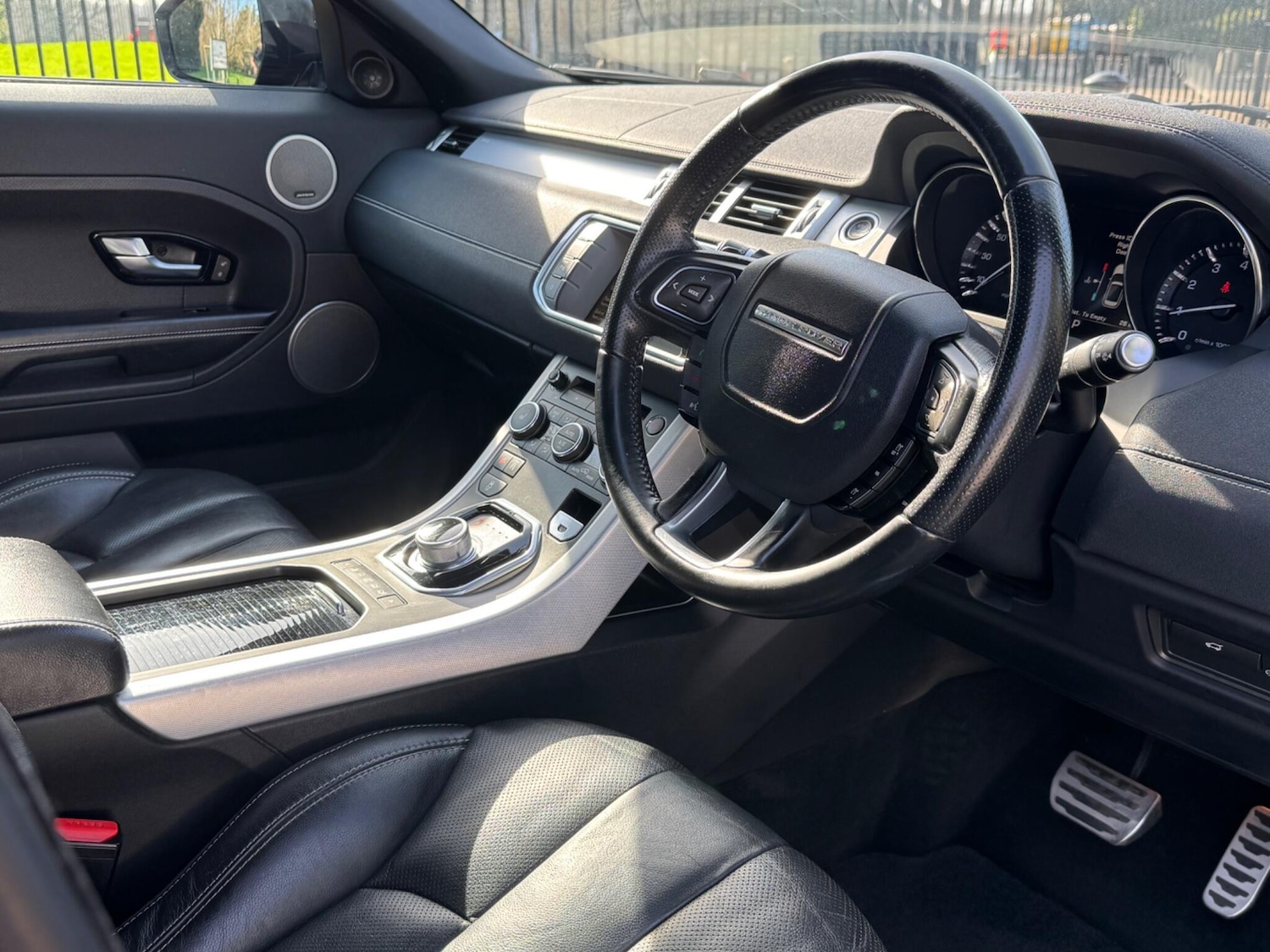 Used Land Rover Range Rover Evoque 2015 for sale - 77723781: Photo 26