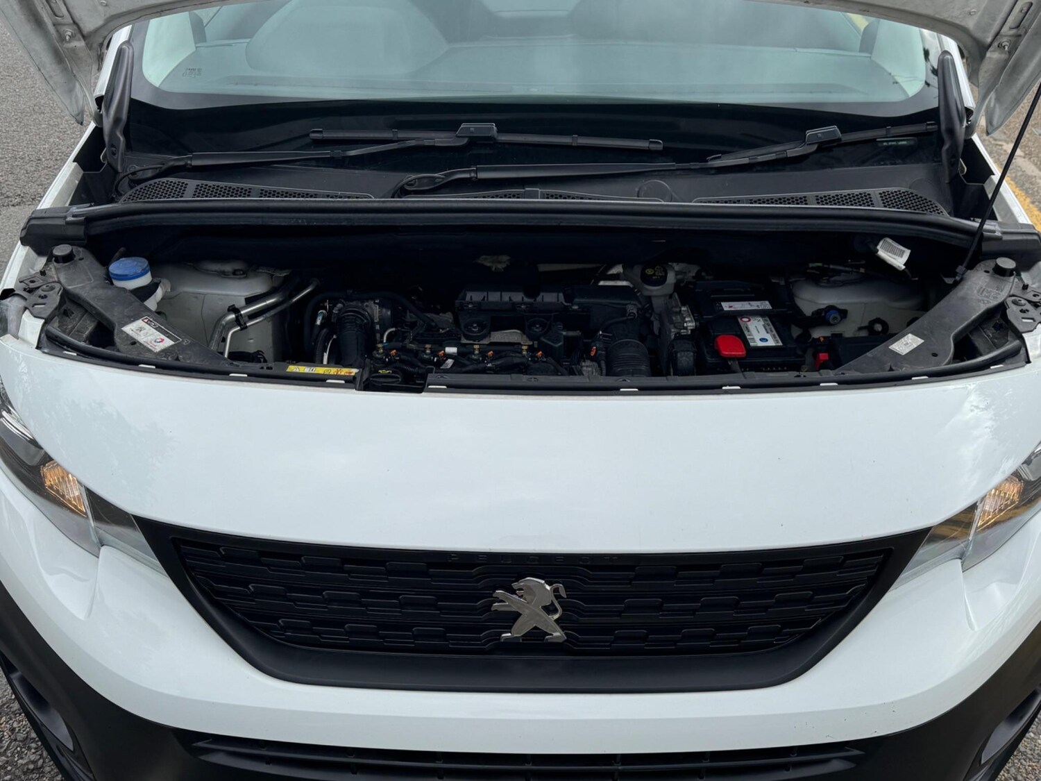 Used Peugeot Partner 2020 for sale - 75964620: Photo 27