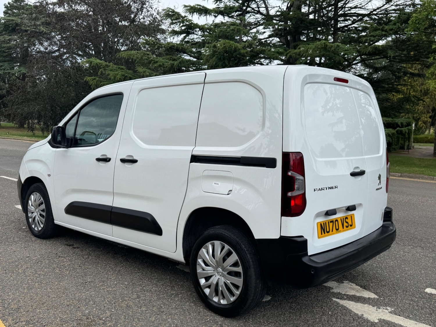 Used Peugeot Partner 2020 for sale - 75964620: Photo 5