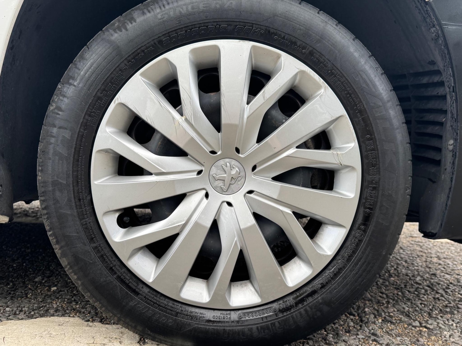 Used Peugeot Partner 2020 for sale - 75964620: Photo 9