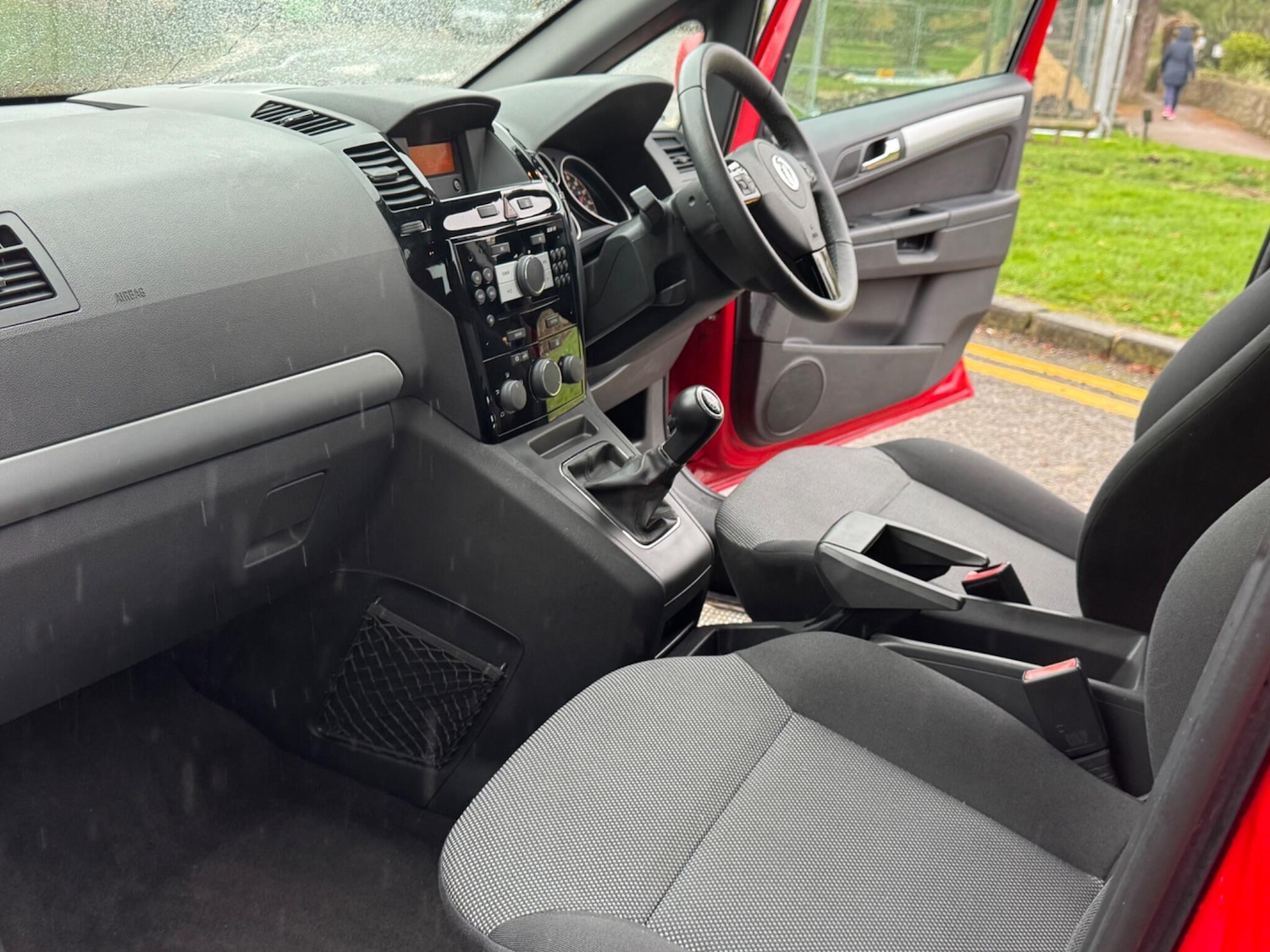 Used Vauxhall Zafira 2014 for sale - 76688809: Photo 17