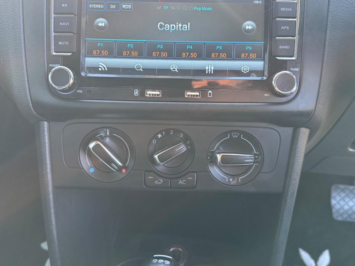 Used Volkswagen Polo 2024 for sale - 77214914: Photo 24