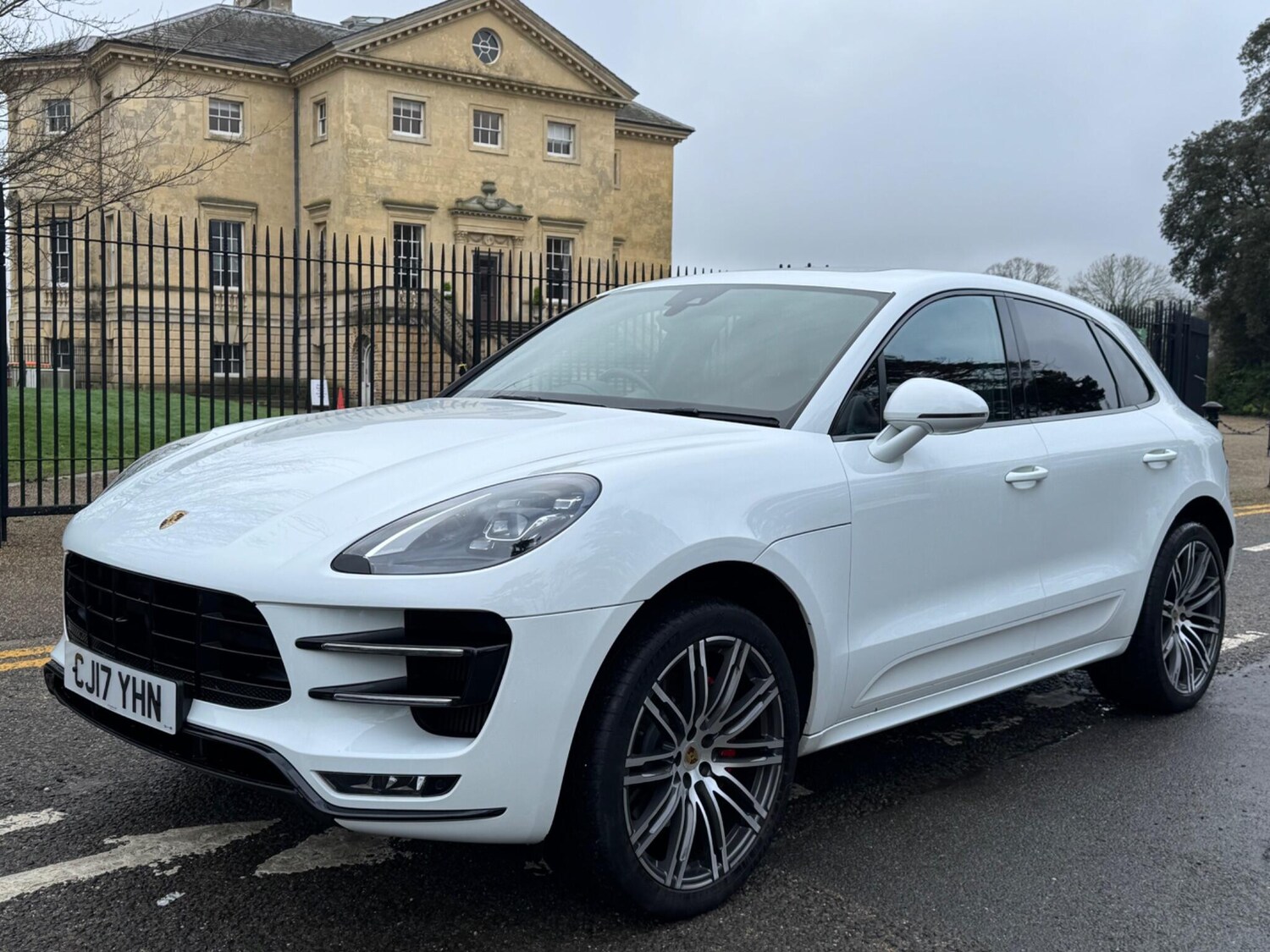 Used Porsche Macan 2017 for sale - 77575416: Photo 15