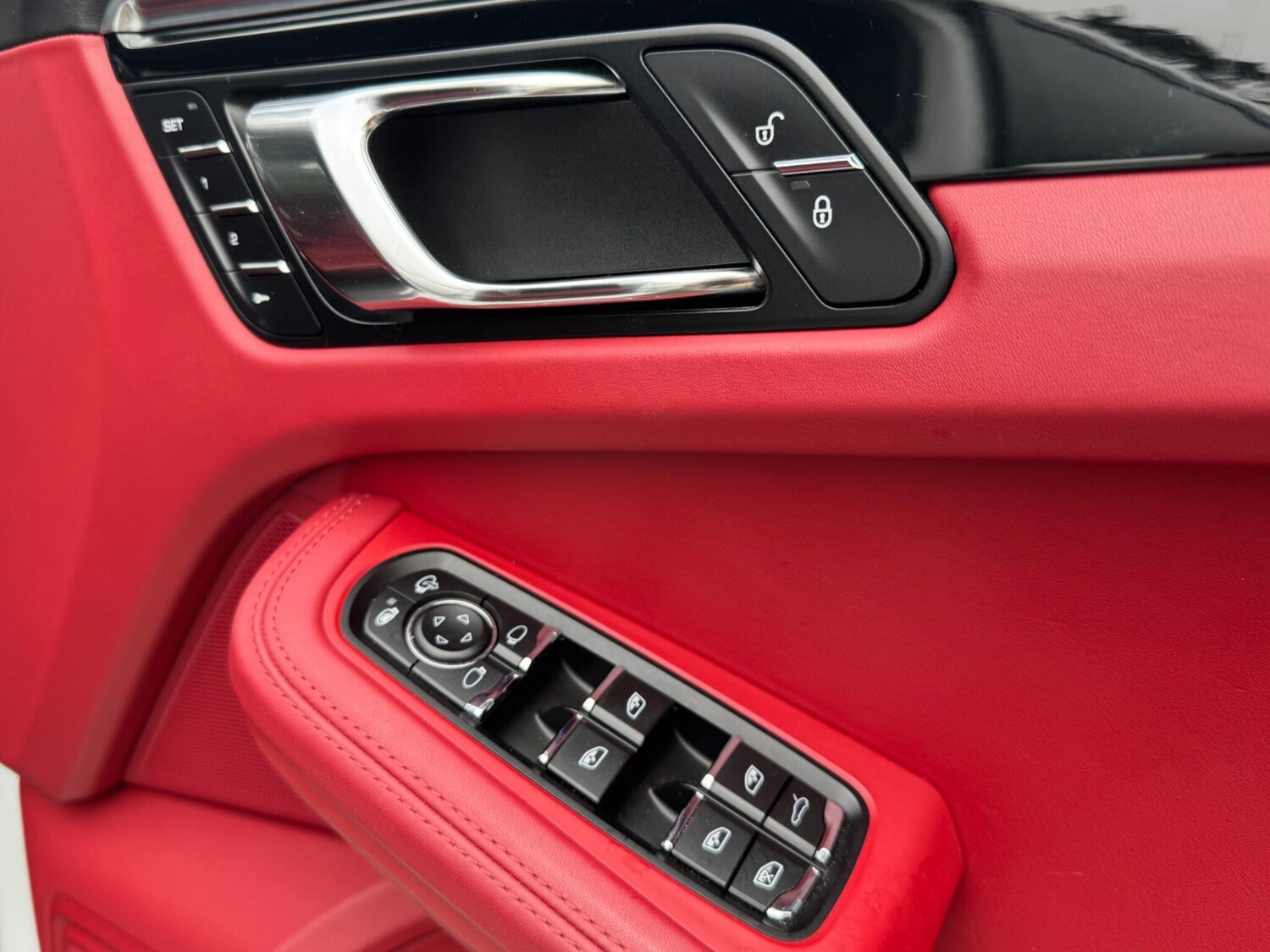 Used Porsche Macan 2017 for sale - 77575416: Photo 44