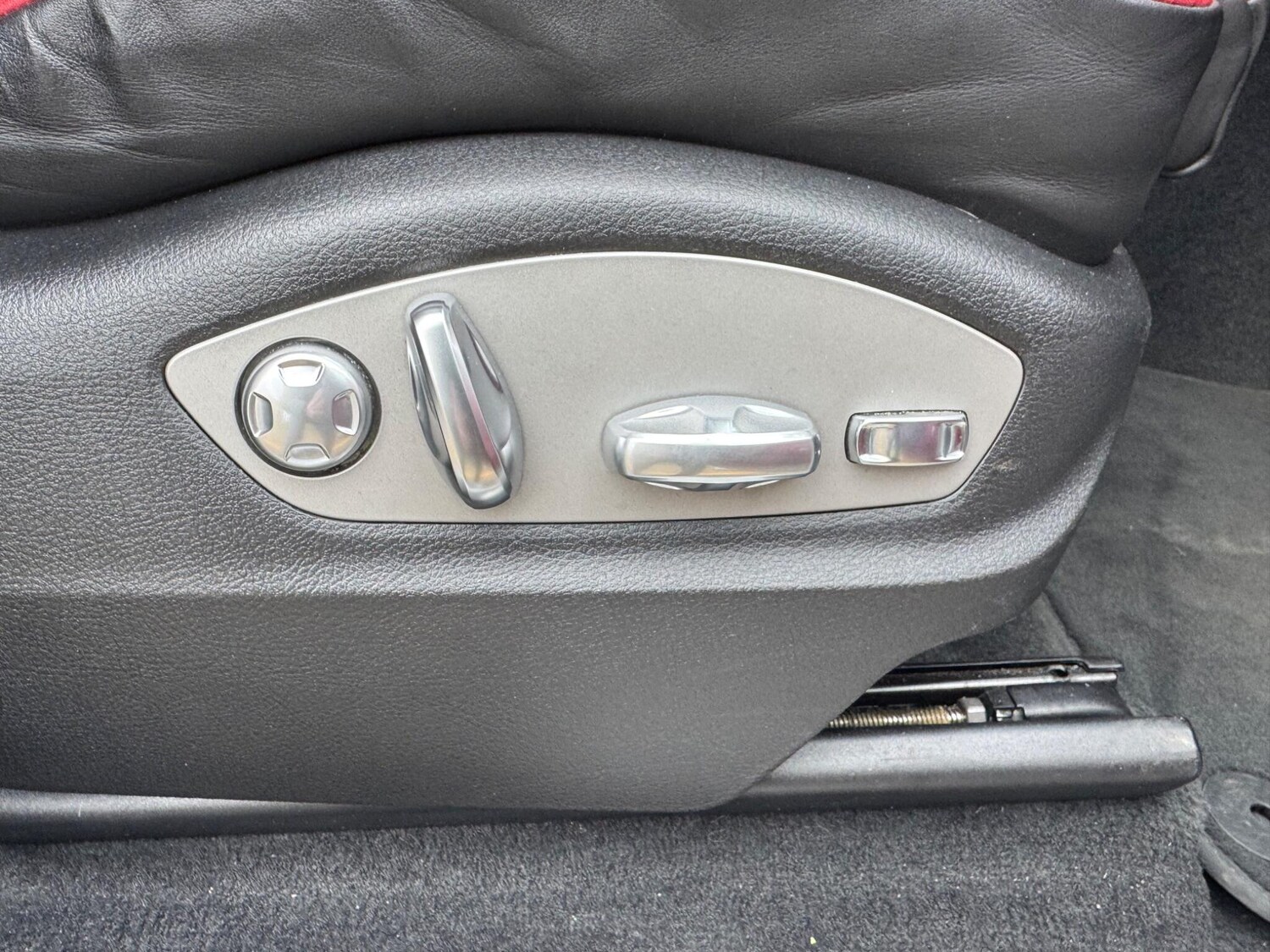 Used Porsche Macan 2017 for sale - 77575416: Photo 45