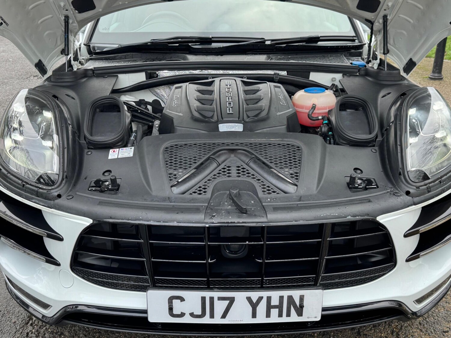 Used Porsche Macan 2017 for sale - 77575416: Photo 57