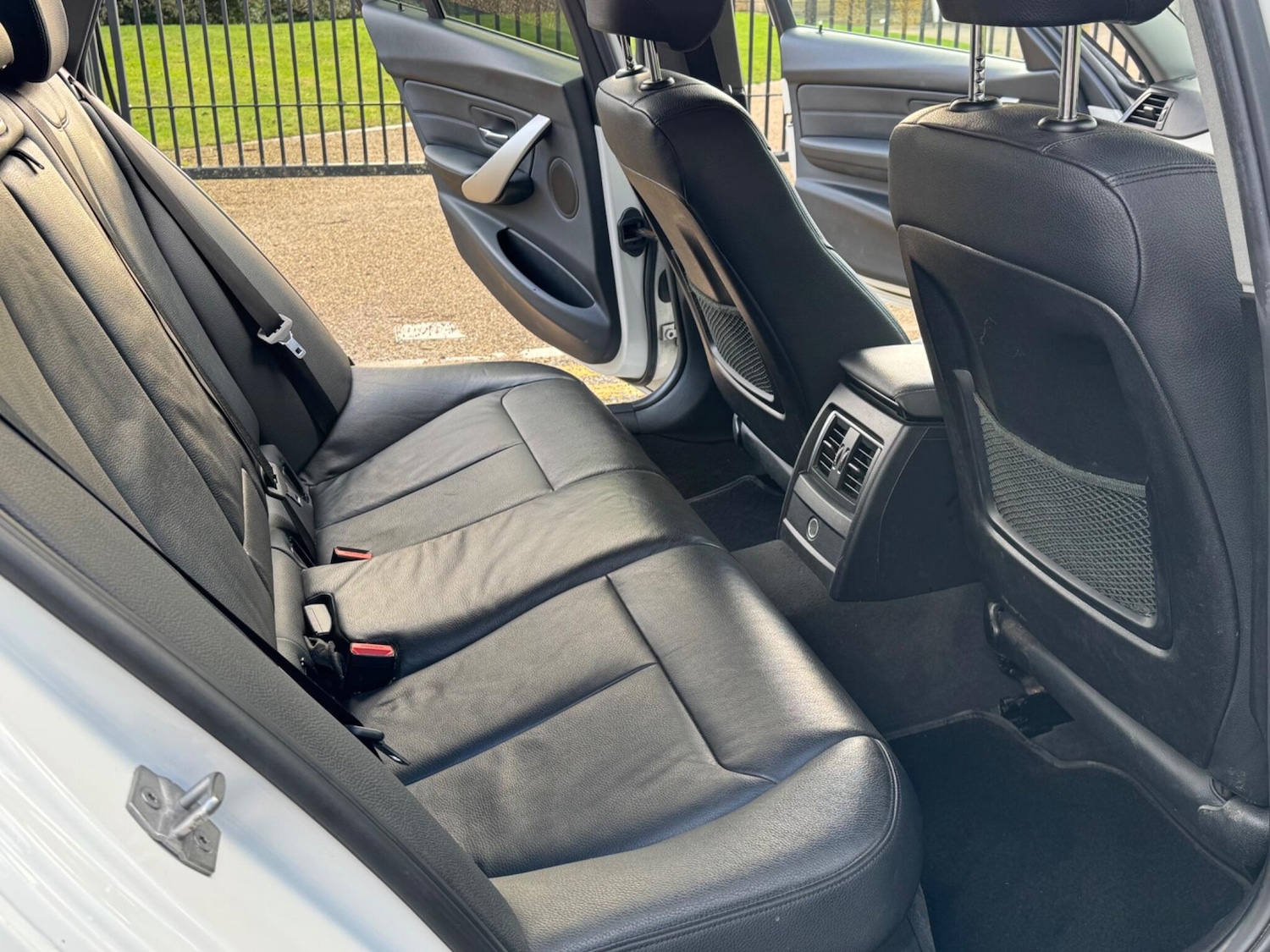 Used BMW 3 Series 2017 for sale - 77267087: Photo 17