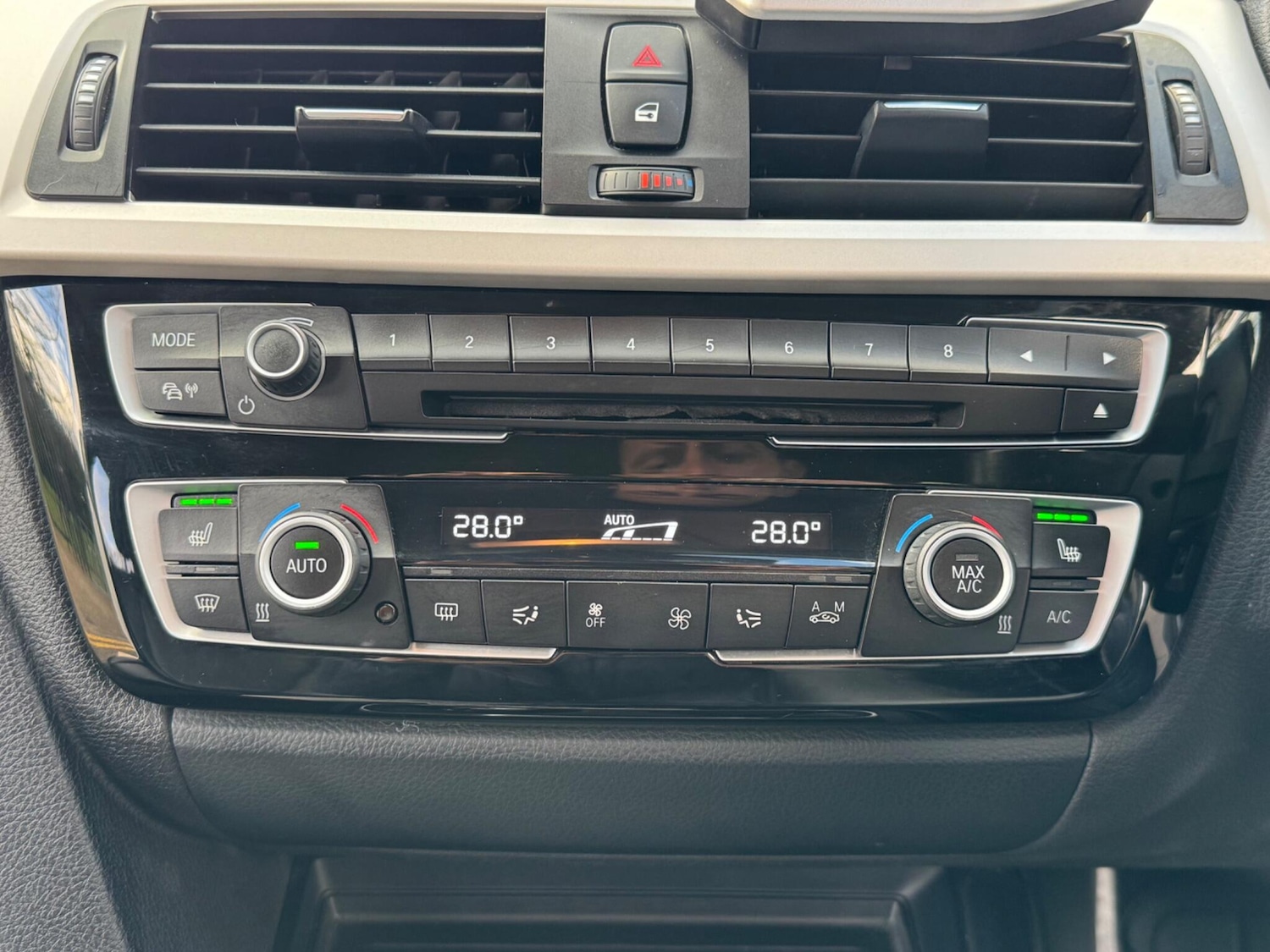 Used BMW 3 Series 2017 for sale - 77267087: Photo 23