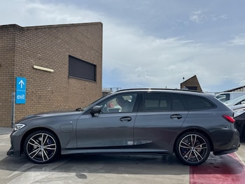Used BMW 3 Series 2021 for sale - 78843086: Photo