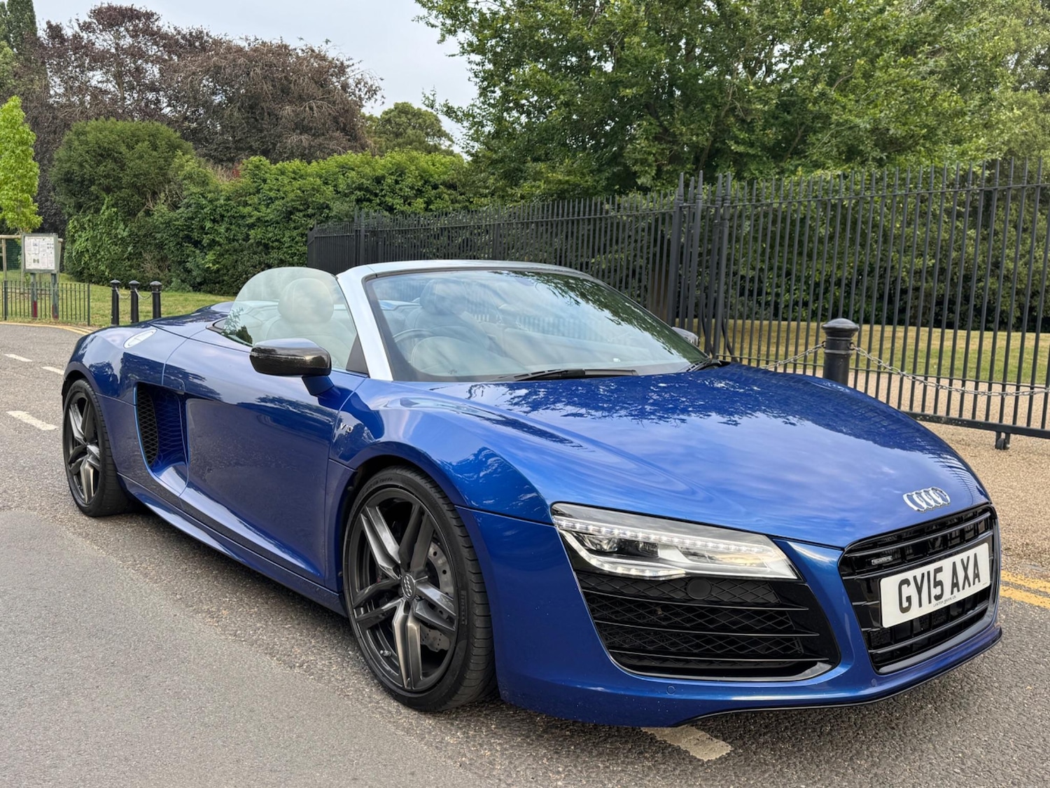 Used Audi R8 2015 for sale - 76976494: Photo 13