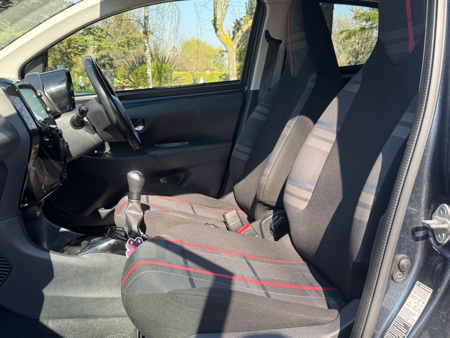 Used Peugeot 108 2015 for sale - 77957279: Photo 14