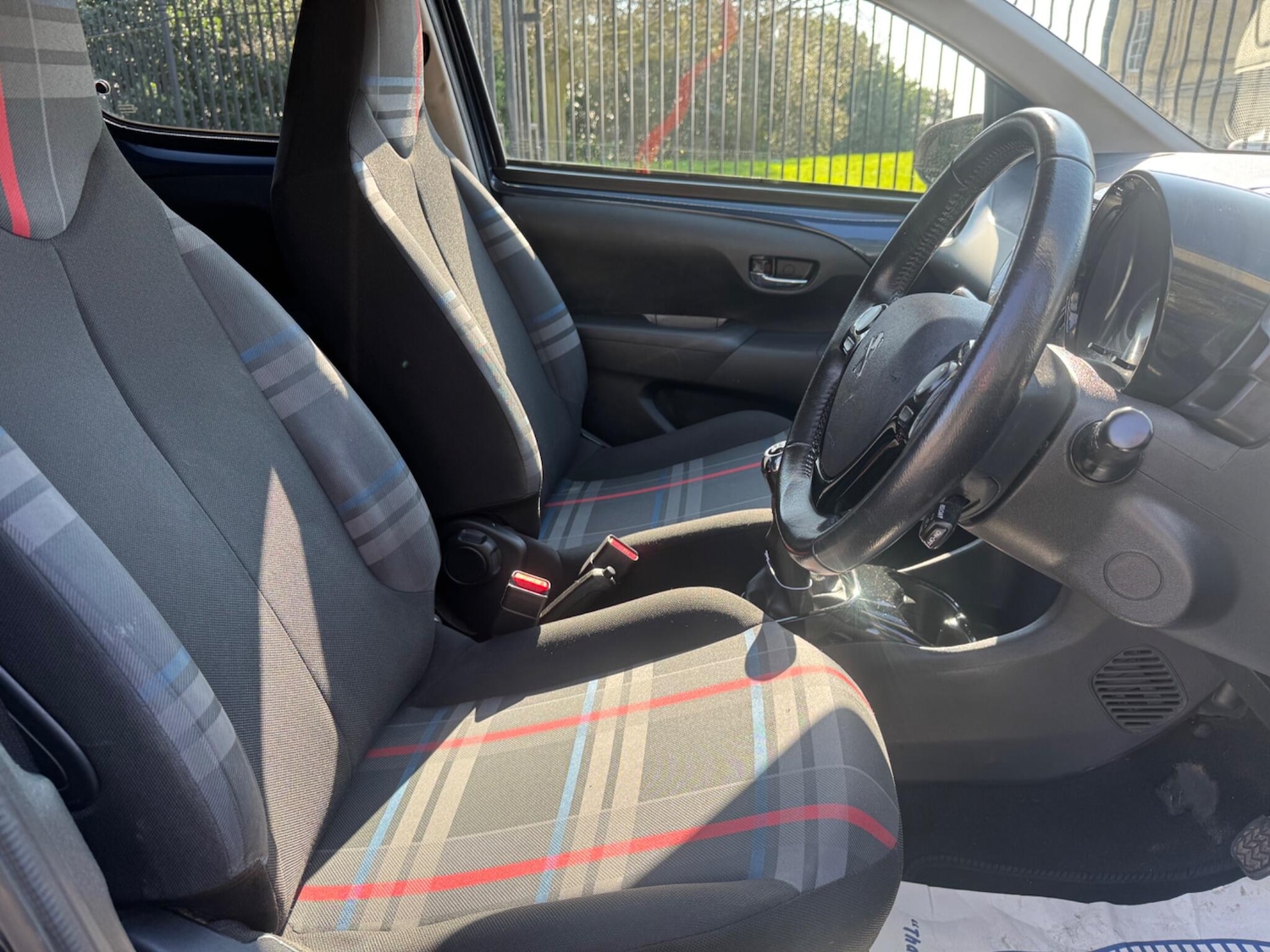 Used Peugeot 108 2015 for sale - 77957279: Photo 19